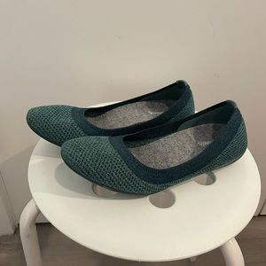 Allbirds Tree Breezers in Aurora | size 7.5